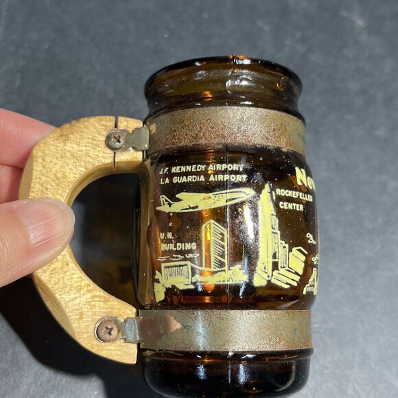 Vintage Rare Brown Glass 1970s New York City Shot Glass‎ Rusty - Picture 10 of 10